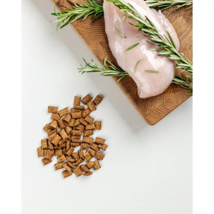 Ласощі SAVORY Snack Hair-ball Control для виведення шерсті у котів 60гр